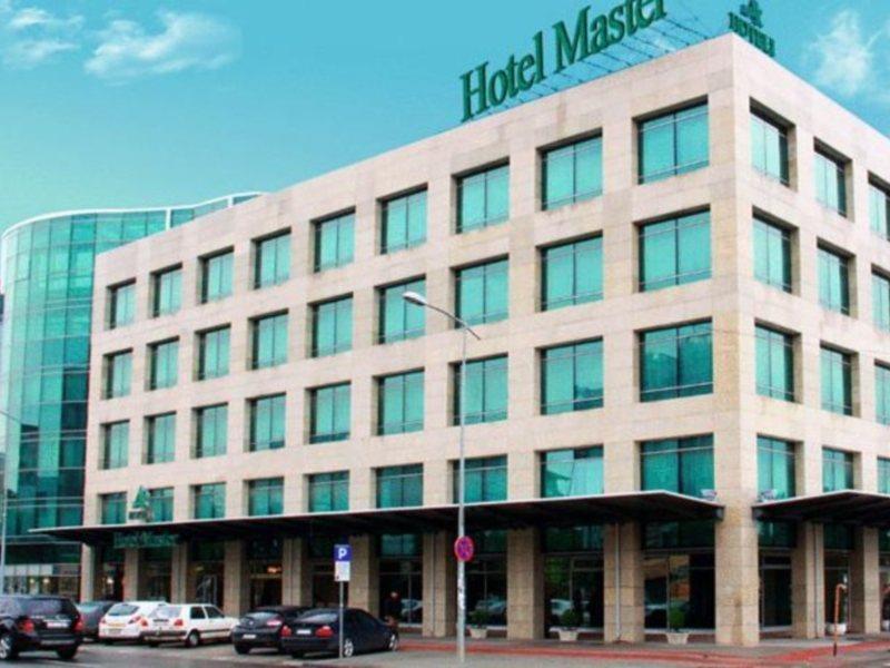 Garni Hotel Master Нови-Сад Экстерьер фото