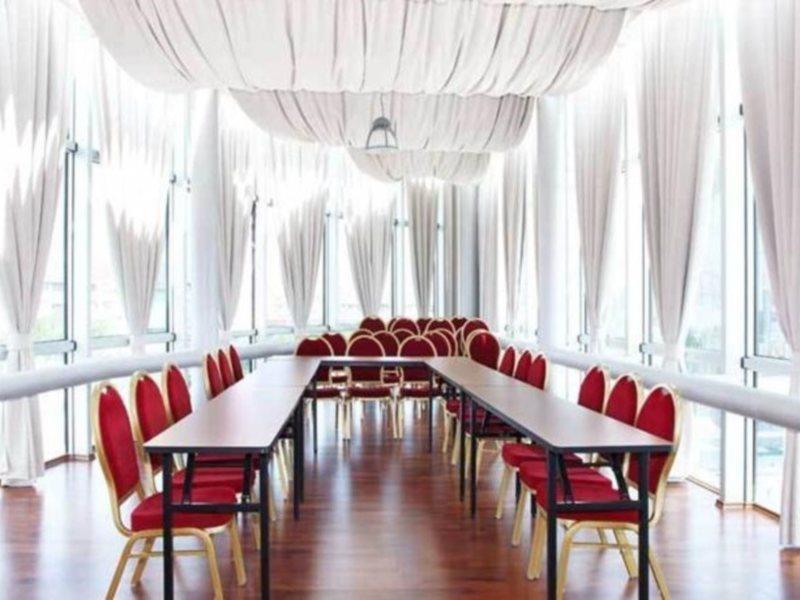 Garni Hotel Master Нови-Сад Экстерьер фото