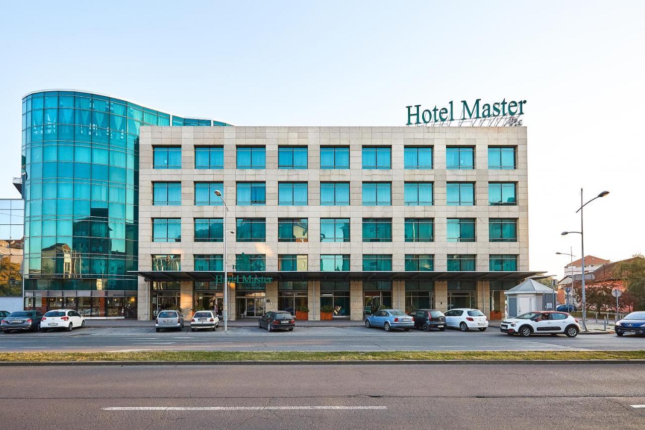 Garni Hotel Master Нови-Сад Экстерьер фото