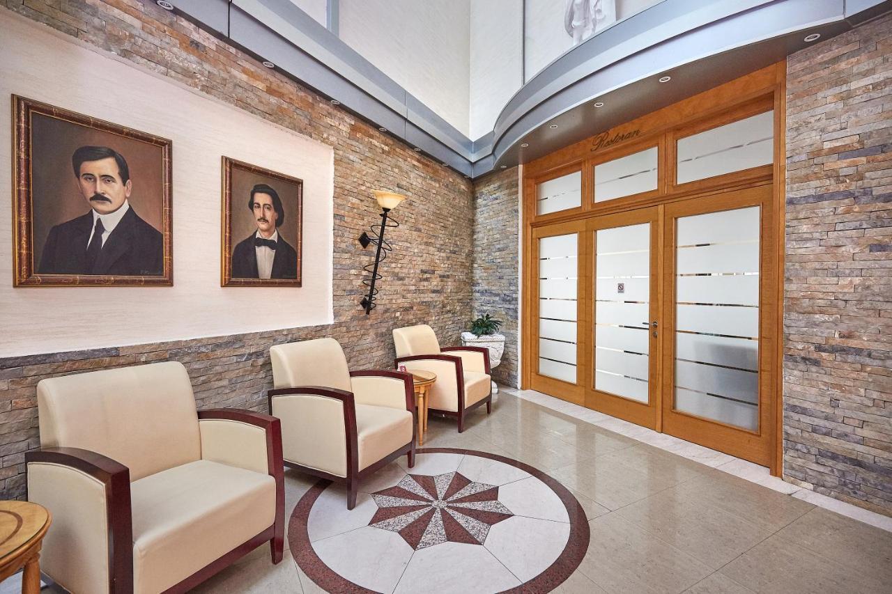 Garni Hotel Master Нови-Сад Экстерьер фото