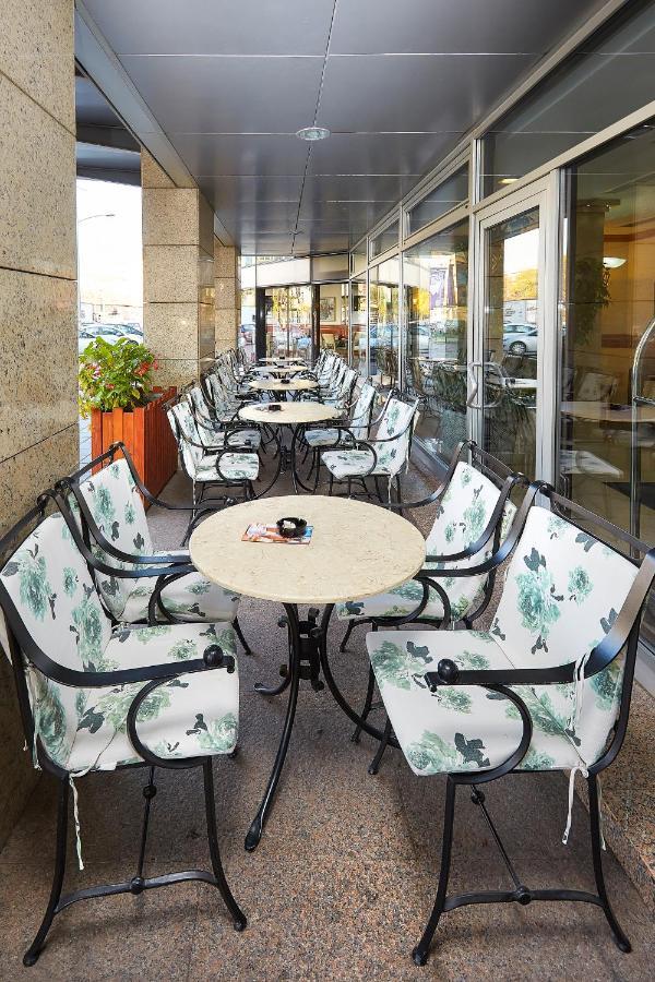 Garni Hotel Master Нови-Сад Экстерьер фото
