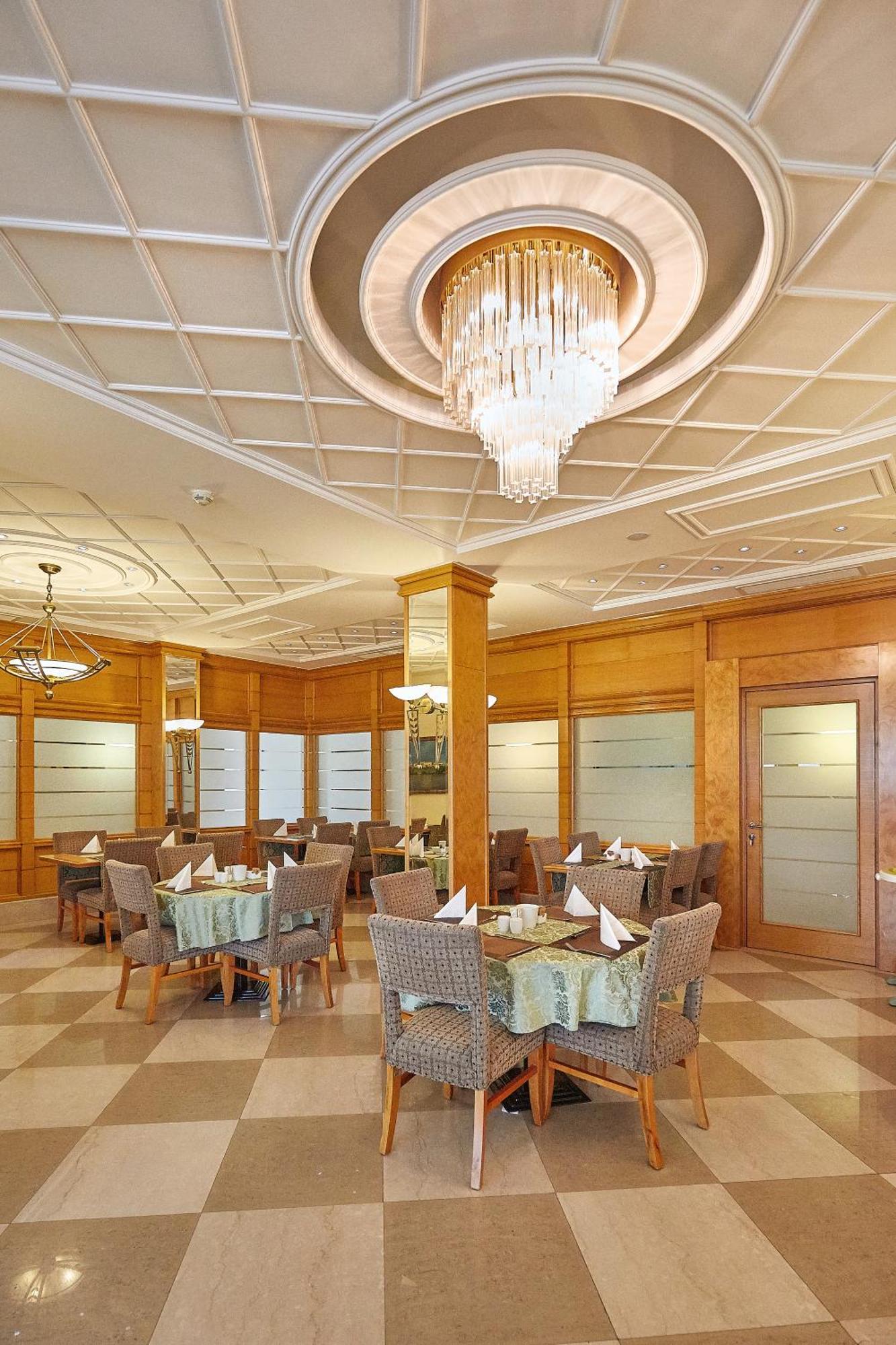 Garni Hotel Master Нови-Сад Экстерьер фото