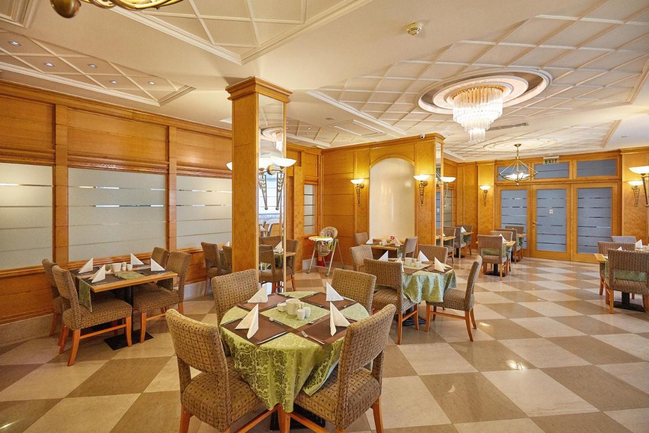 Garni Hotel Master Нови-Сад Экстерьер фото