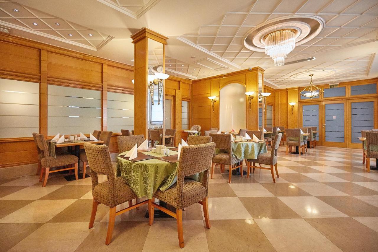 Garni Hotel Master Нови-Сад Экстерьер фото
